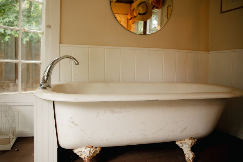 Top Bathtub Installation Companies in Clinton, TN