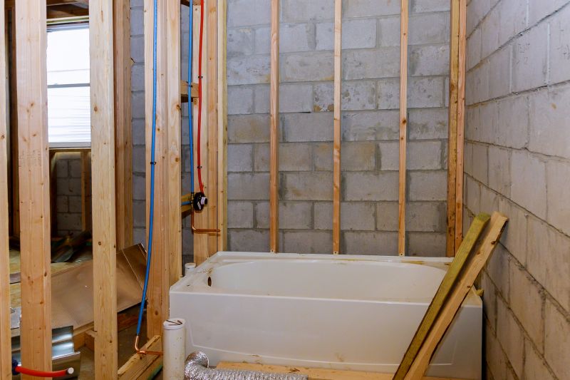 Top Bathtub Installation Companies in Loudon, TN